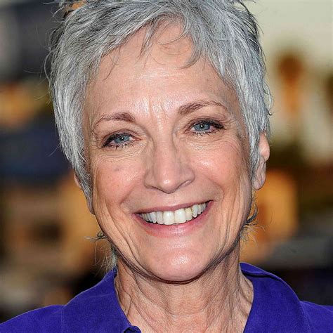 older women's short haircut styles